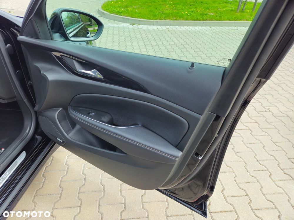 Opel Insignia 2.0 BiTurbo D 4x4 Automatik GSI - 18