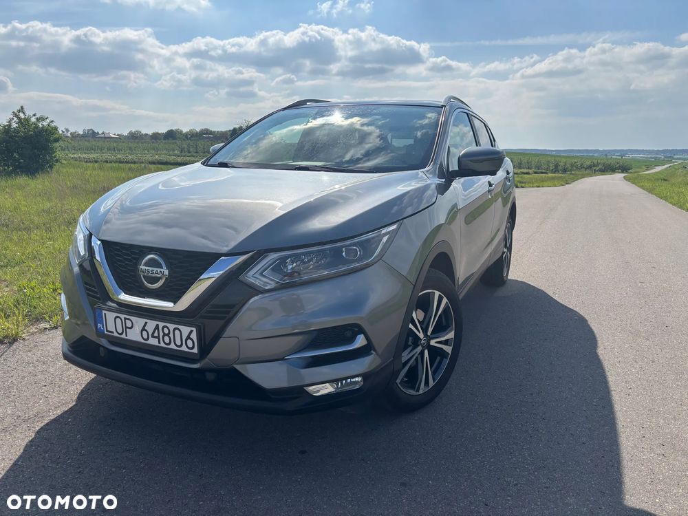 Nissan Qashqai 1.2 DIG-T N-Connecta EU6 - 17