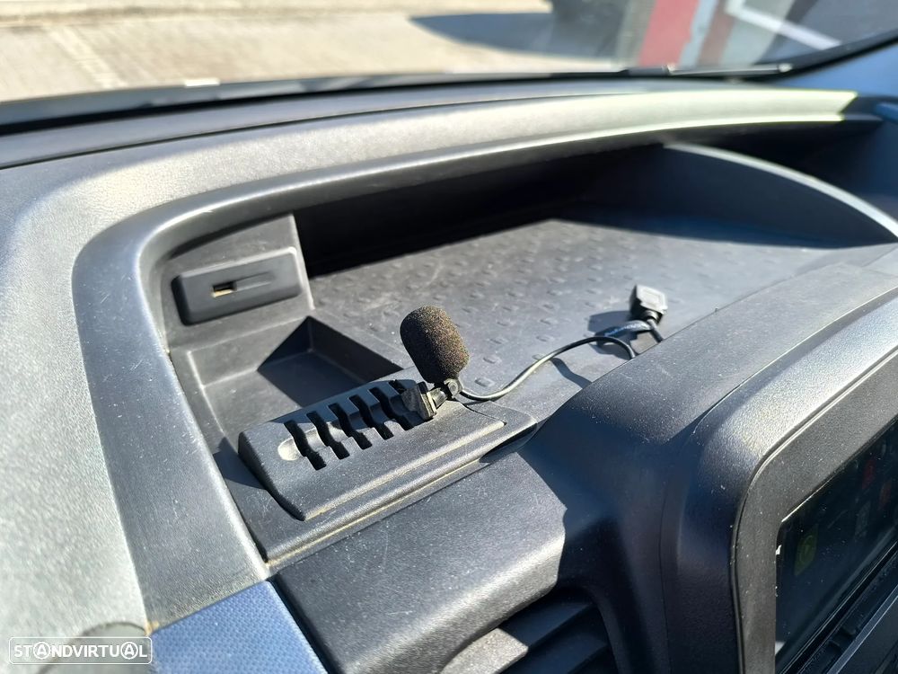 Opel Vivaro - 29