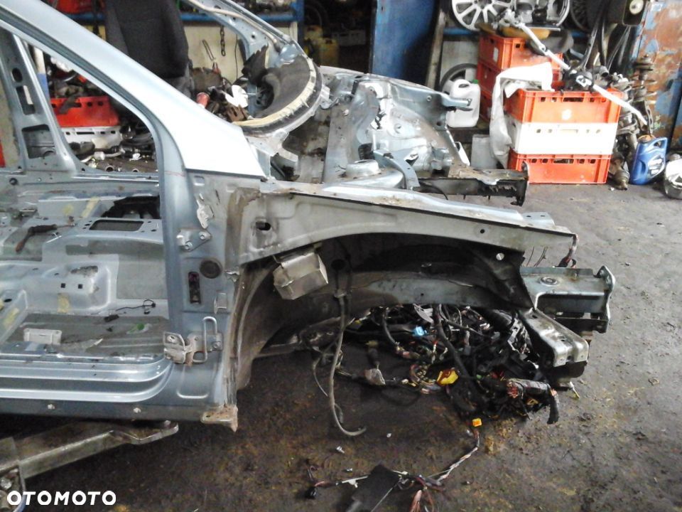 PODŁUŻNICA VOLKSWAGEN PASSAT B6  PRAWA  LUB LEWA PRZEDNIA - 1