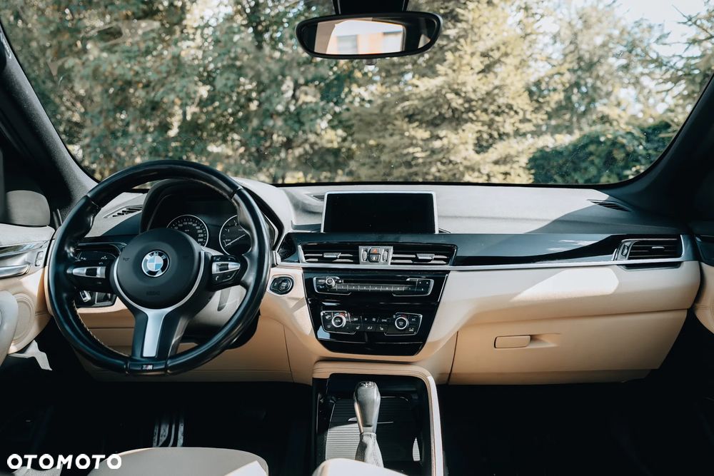 BMW X1 sDrive18d M Sport - 11