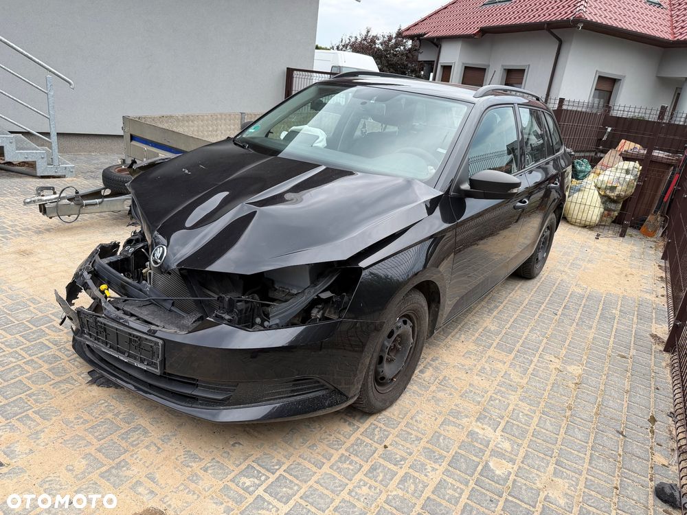 Skoda Fabia 1.0 MPI Active - 1