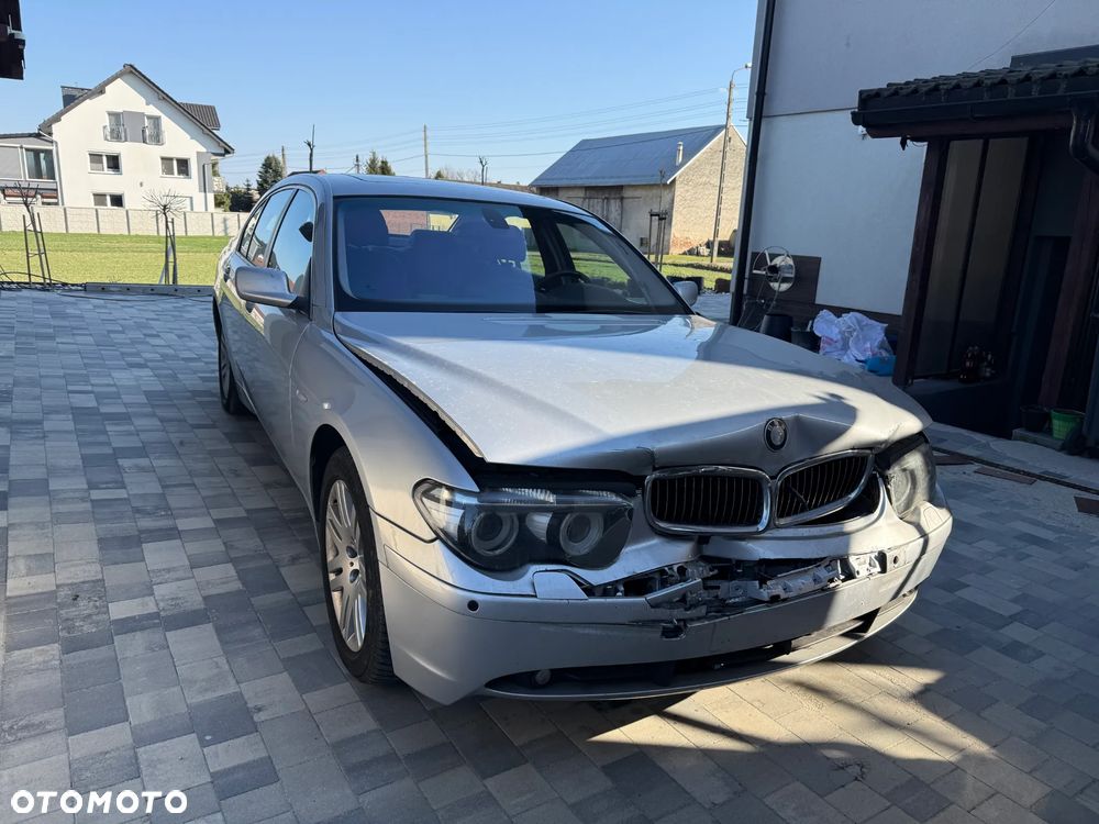 BMW Seria 7 - 8