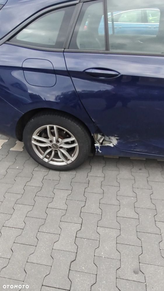 Opel Astra 1.6 CDTI Sport - 7