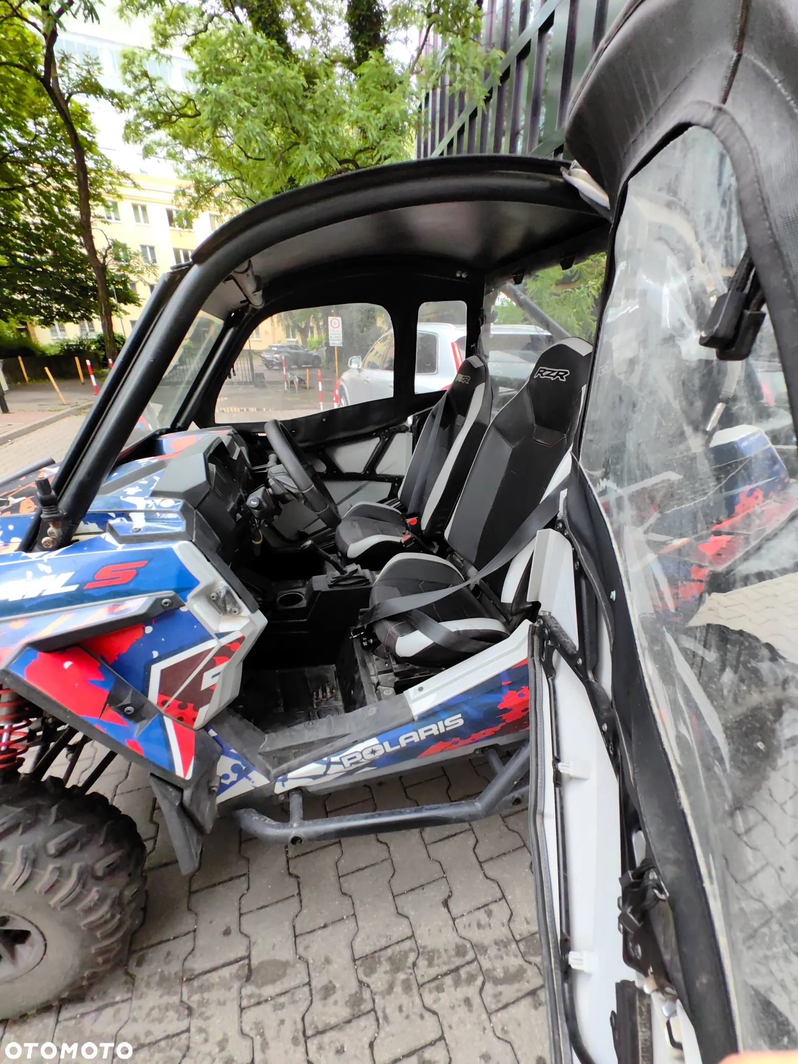Polaris RZR