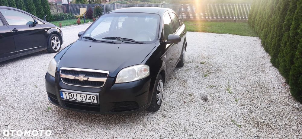 Chevrolet Aveo - 9