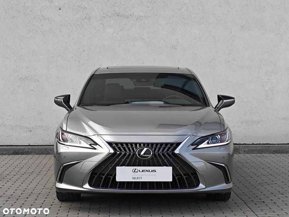 Lexus ES 300h Business Edition - 7