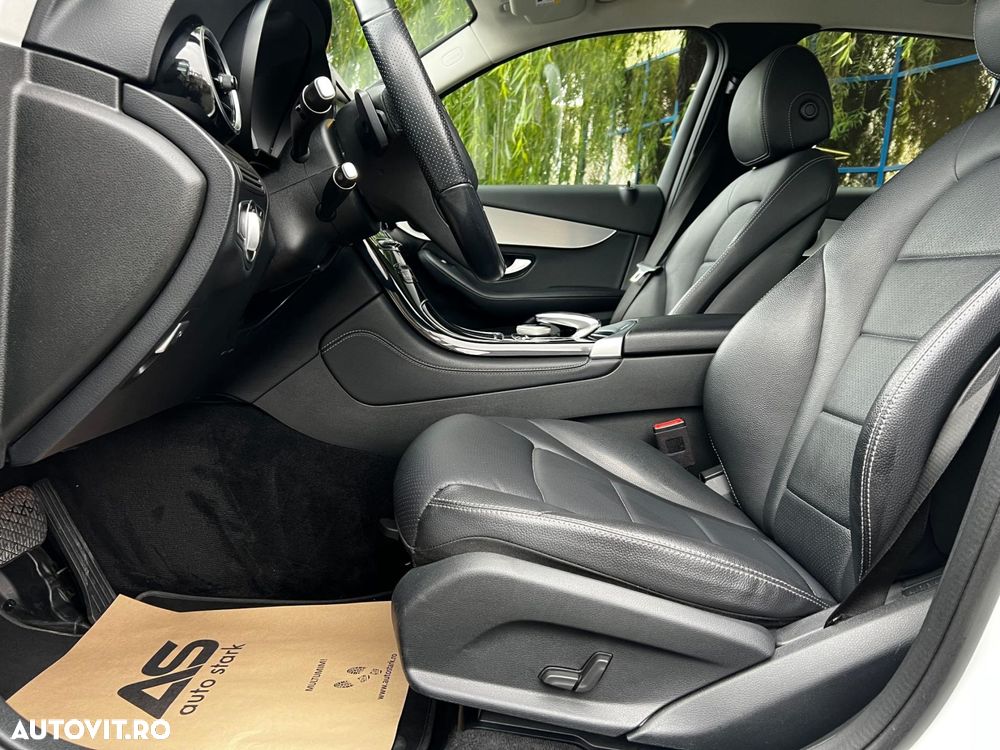 Mercedes-Benz GLC 250 4MATIC - 16