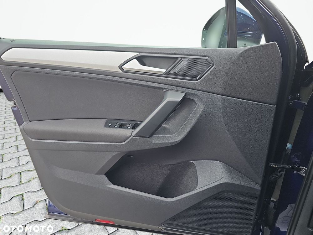 Volkswagen Tiguan - 16