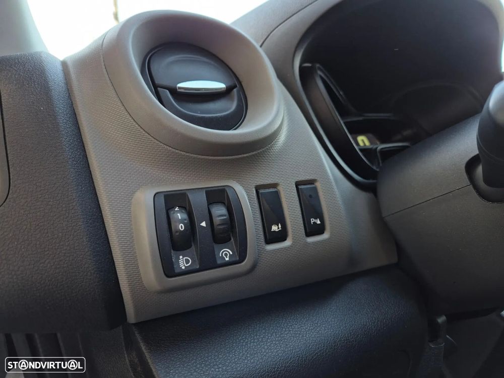 Renault Trafic 1.6 dCi L1H1 1.0T - 26