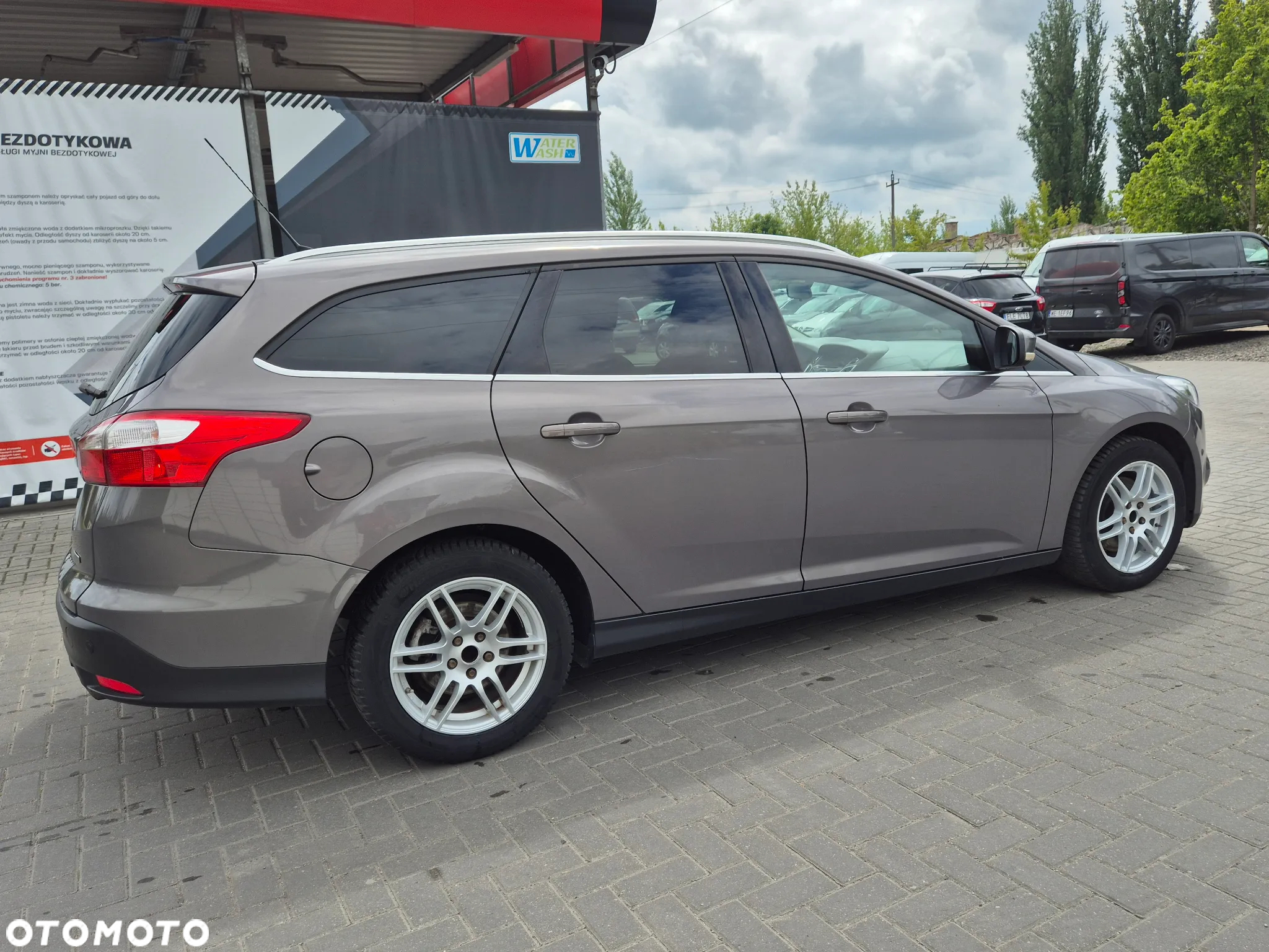 Ford Focus - 12