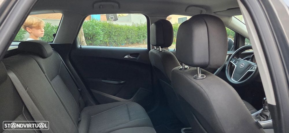 Opel Astra Sports Tourer 1.3 CDTi Executive S/S - 12