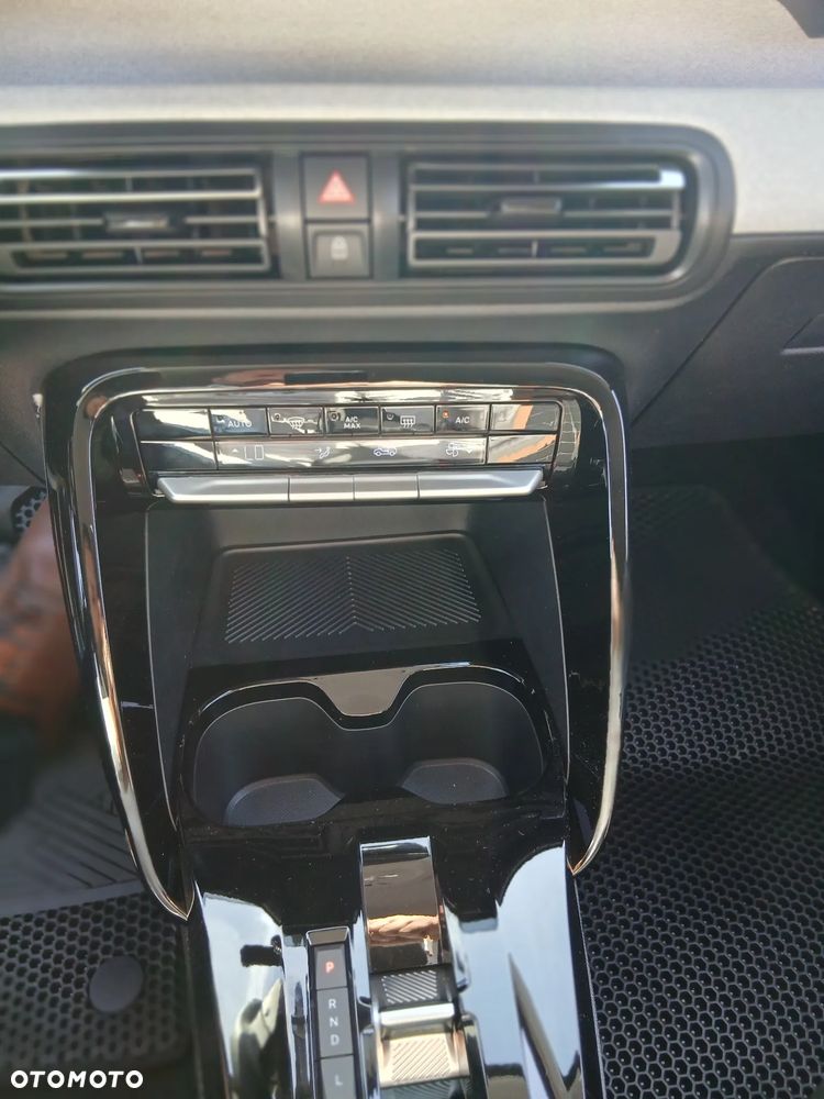 Citroën C3 Aircross Hybrid 145 PLUS - 10