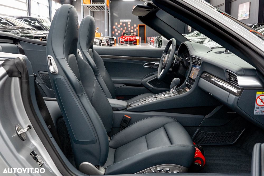 Porsche 911-TURBO-S Standard - 12