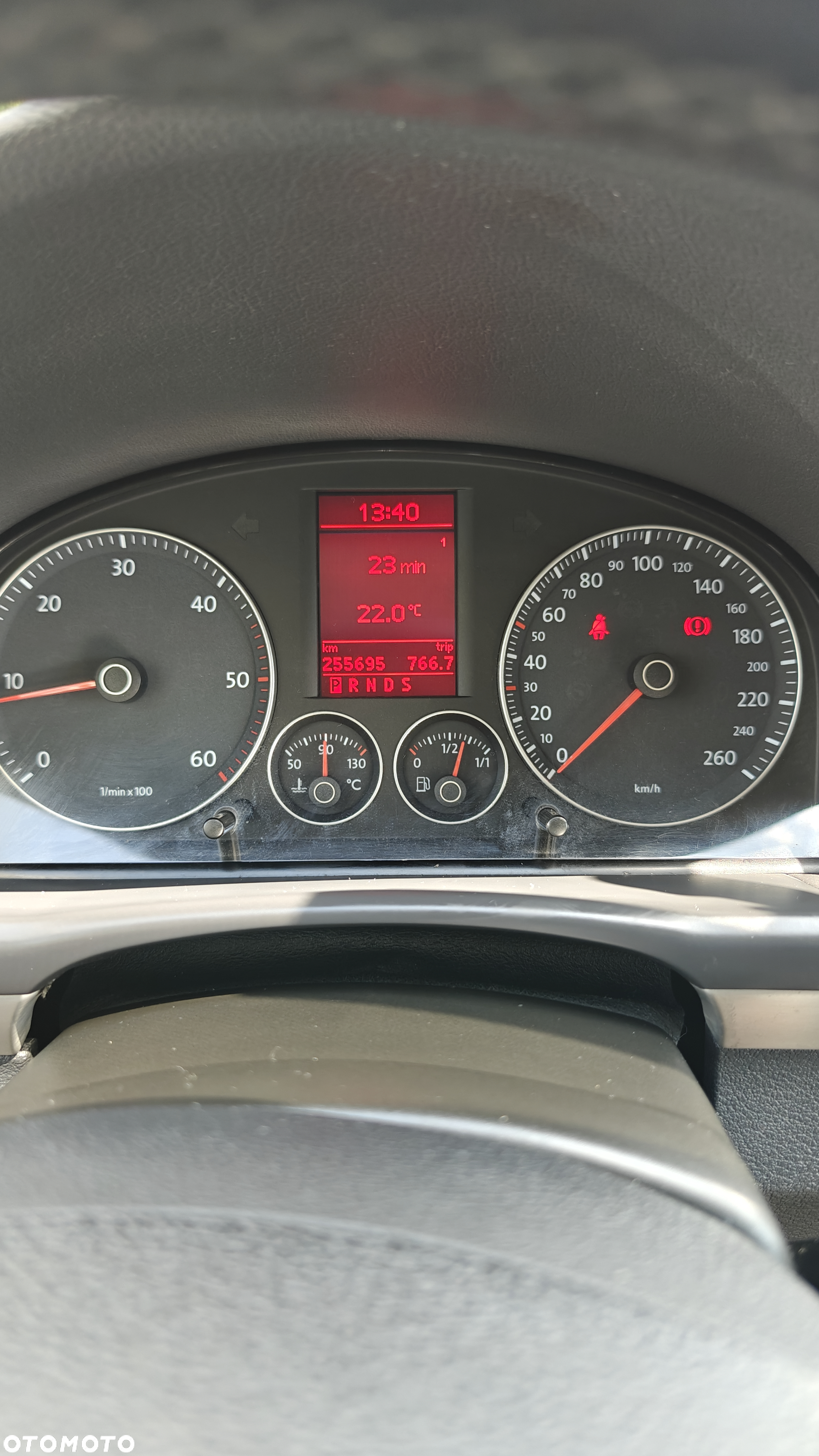 Volkswagen Touran 2.0 TDI DPF Cross DSG - 6