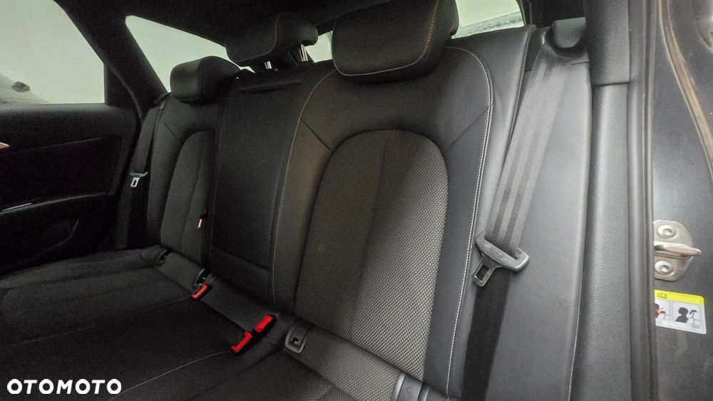 Audi A6 Avant 2.0 TDI Quattro S tronic - 15