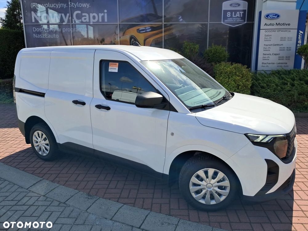 Ford Transit Courier - 2
