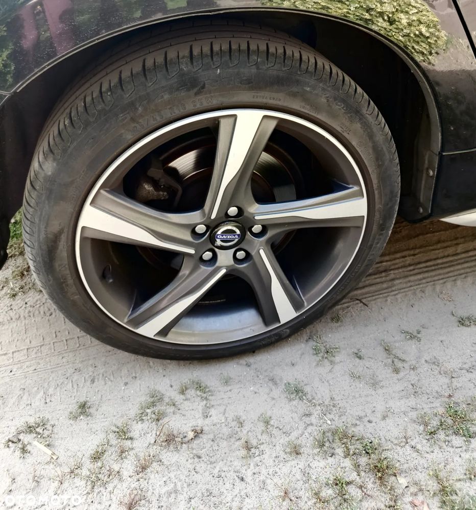 Volvo S60 D3 R-Design - 6