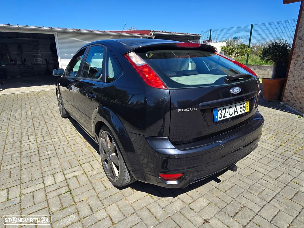 Ford Focus 1.6 TDCi Ghia - 4