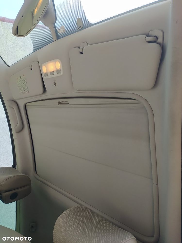 Renault Megane 1.9 dCi FAP Dynamique - 8