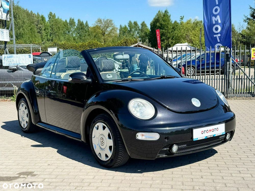 Volkswagen New Beetle 1.6 United - 16