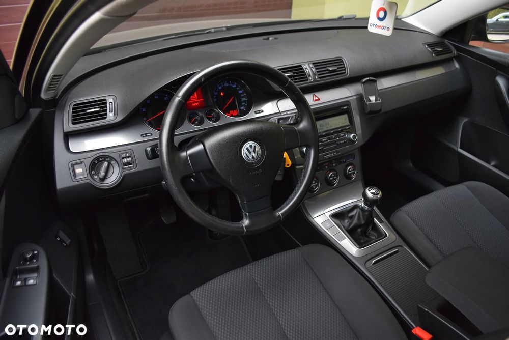 Volkswagen Passat 1.4 TSI Comfortline BlueMotion Technology - 12