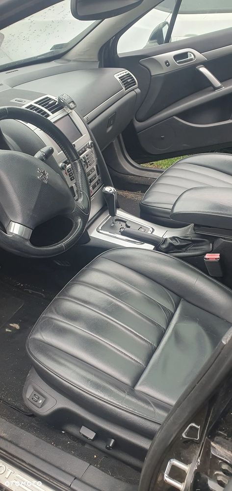 Peugeot 407 - 10