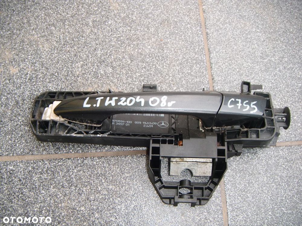 mercedes w204 08r klamka drzwi lewy tył C755 a2047600734 - 1