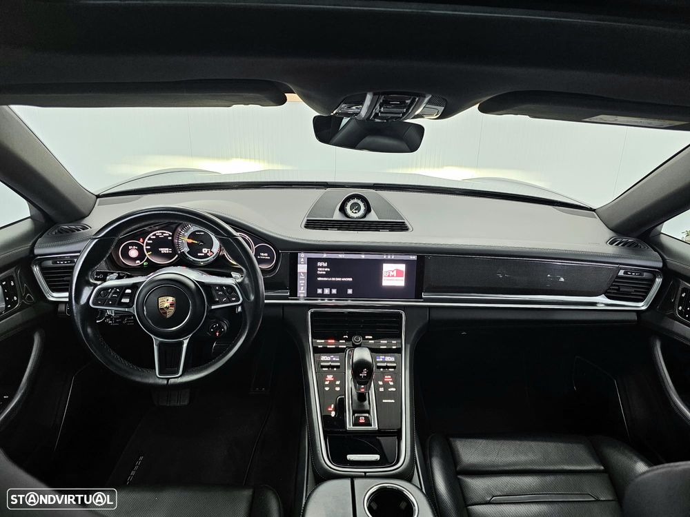 Porsche Panamera - 15