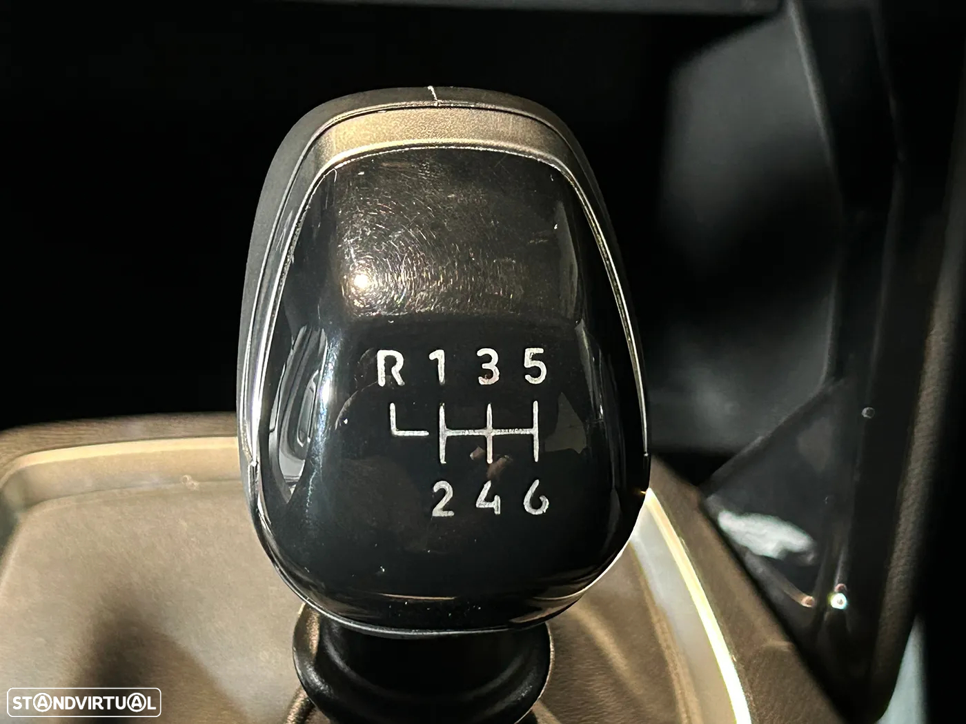 Peugeot 2008 1.2 PureTech Active - 28
