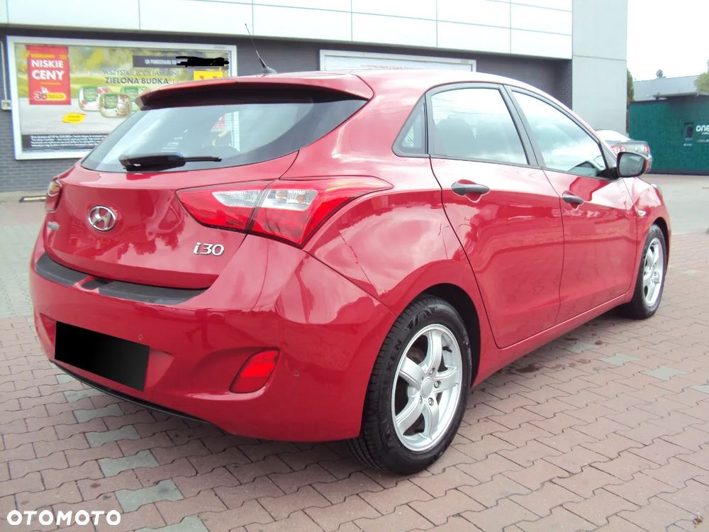 Hyundai i30 blue 1.4 Passion - 7