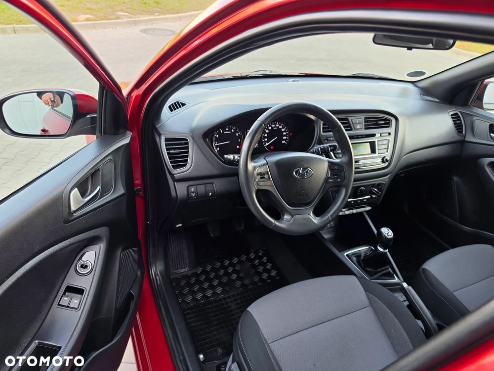 Hyundai i20 1.2 Fresh - 15