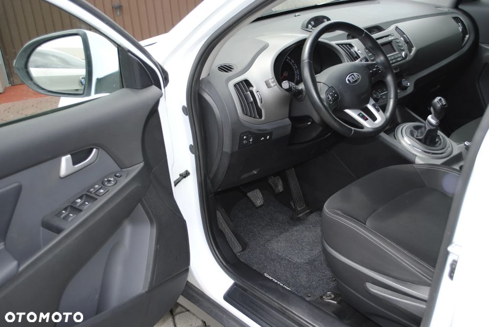 Kia Sportage 1.7 CRDI 2WD Attract - 13