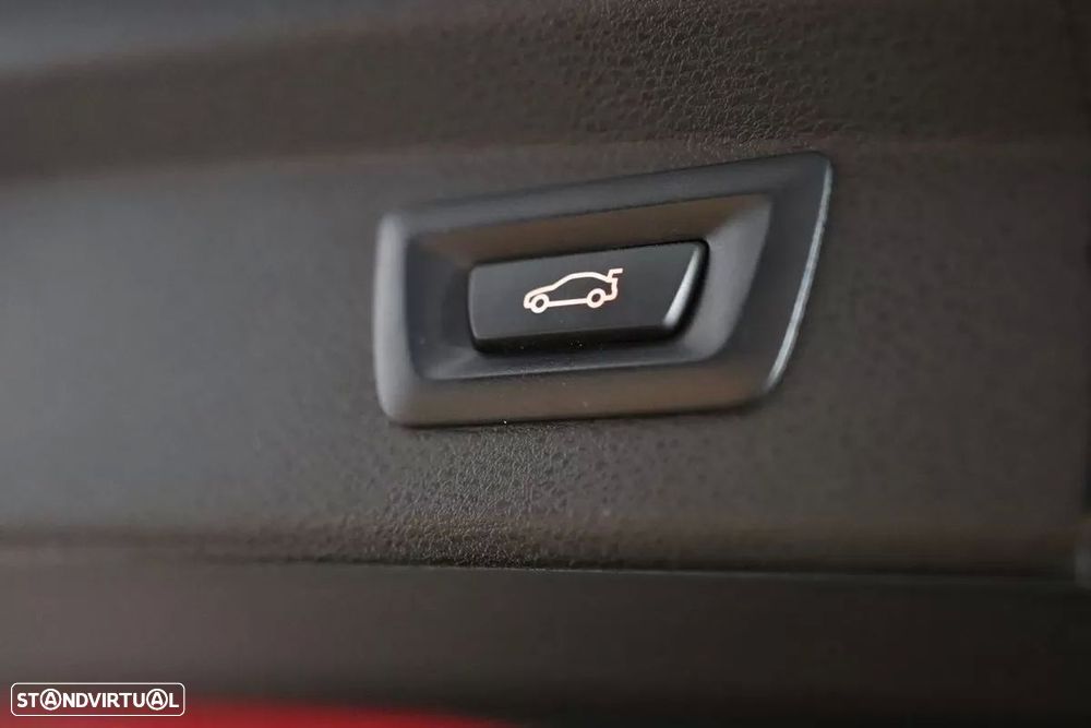 BMW X2 18 d sDrive Auto Pack M - 29