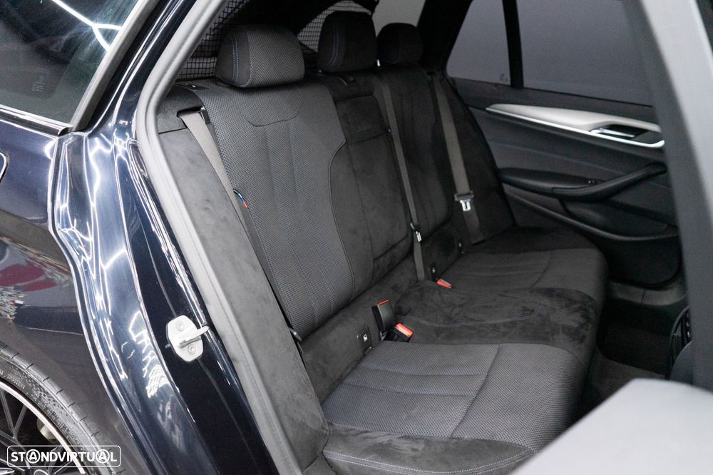 BMW 520 d Pack M Auto - 8