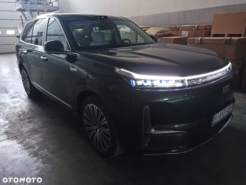 Geely M9 - 8