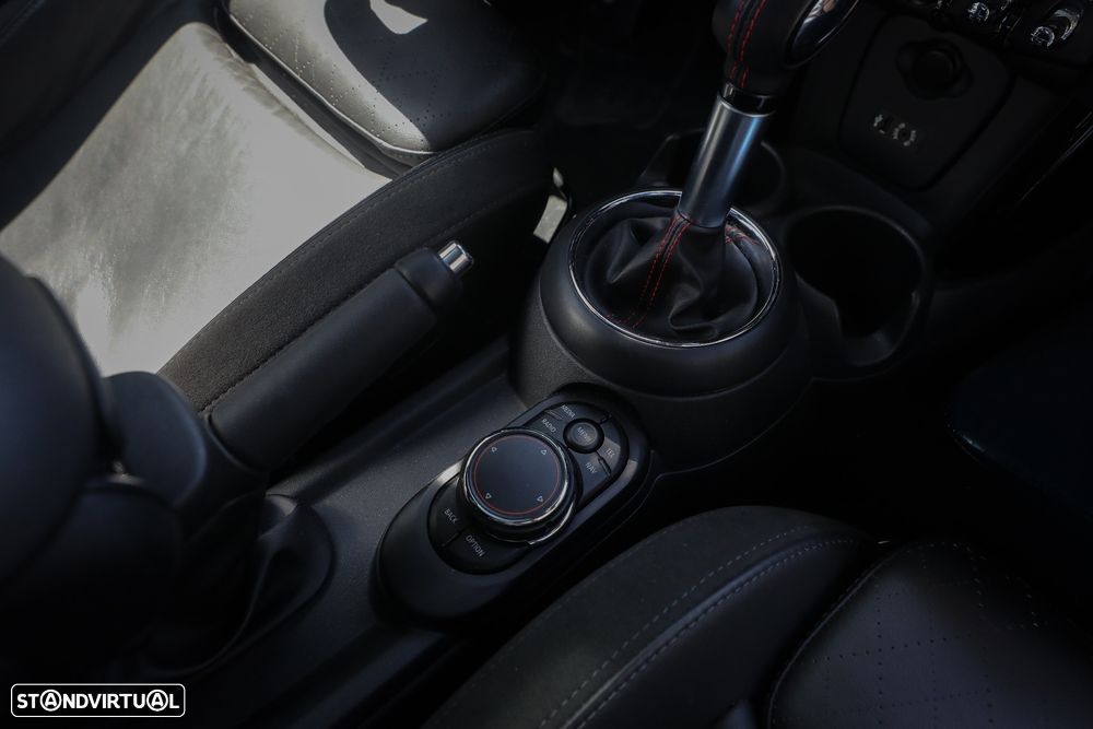MINI 3 Portas John Cooper Works Aut. - 12