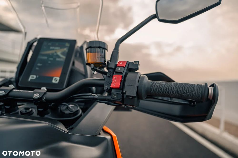 KTM Super Adventure - 11