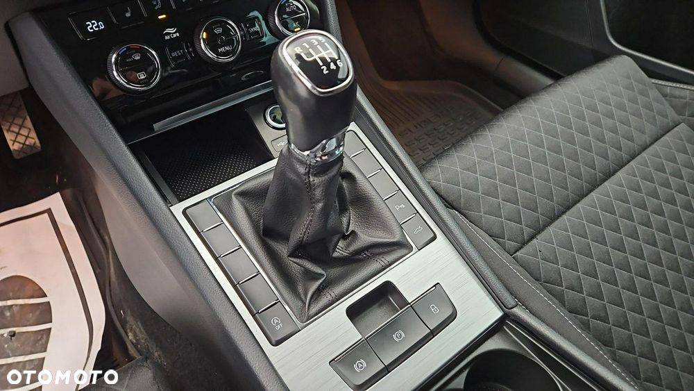 Skoda Superb 1.5 TSI Ambition - 18