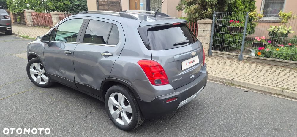 Chevrolet Trax 1.6 LS - 5