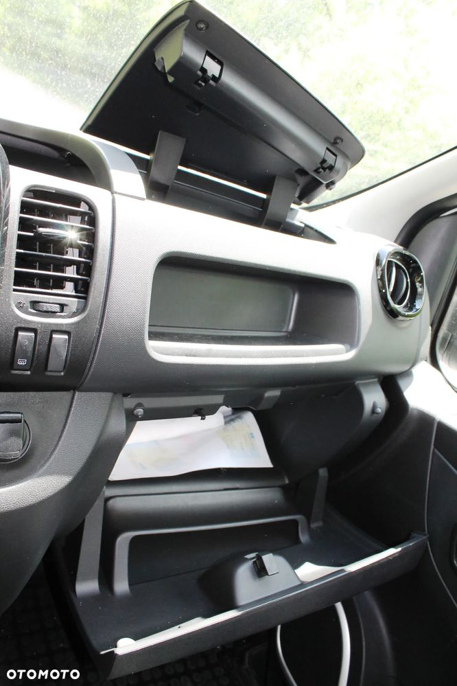 Opel Vivaro 1.6 BiT L1H2 Webasto / Klima elektryka F.VAT23 - 9