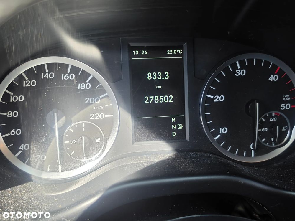 Mercedes-Benz Vito - 10