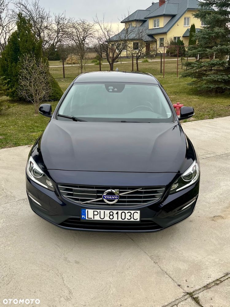 Volvo V60 D2 Drive-E Momentum - 10