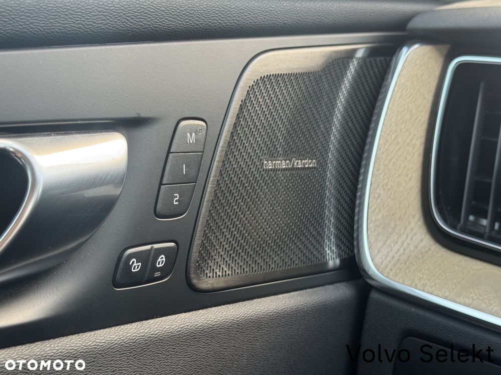 Volvo XC 60 - 34