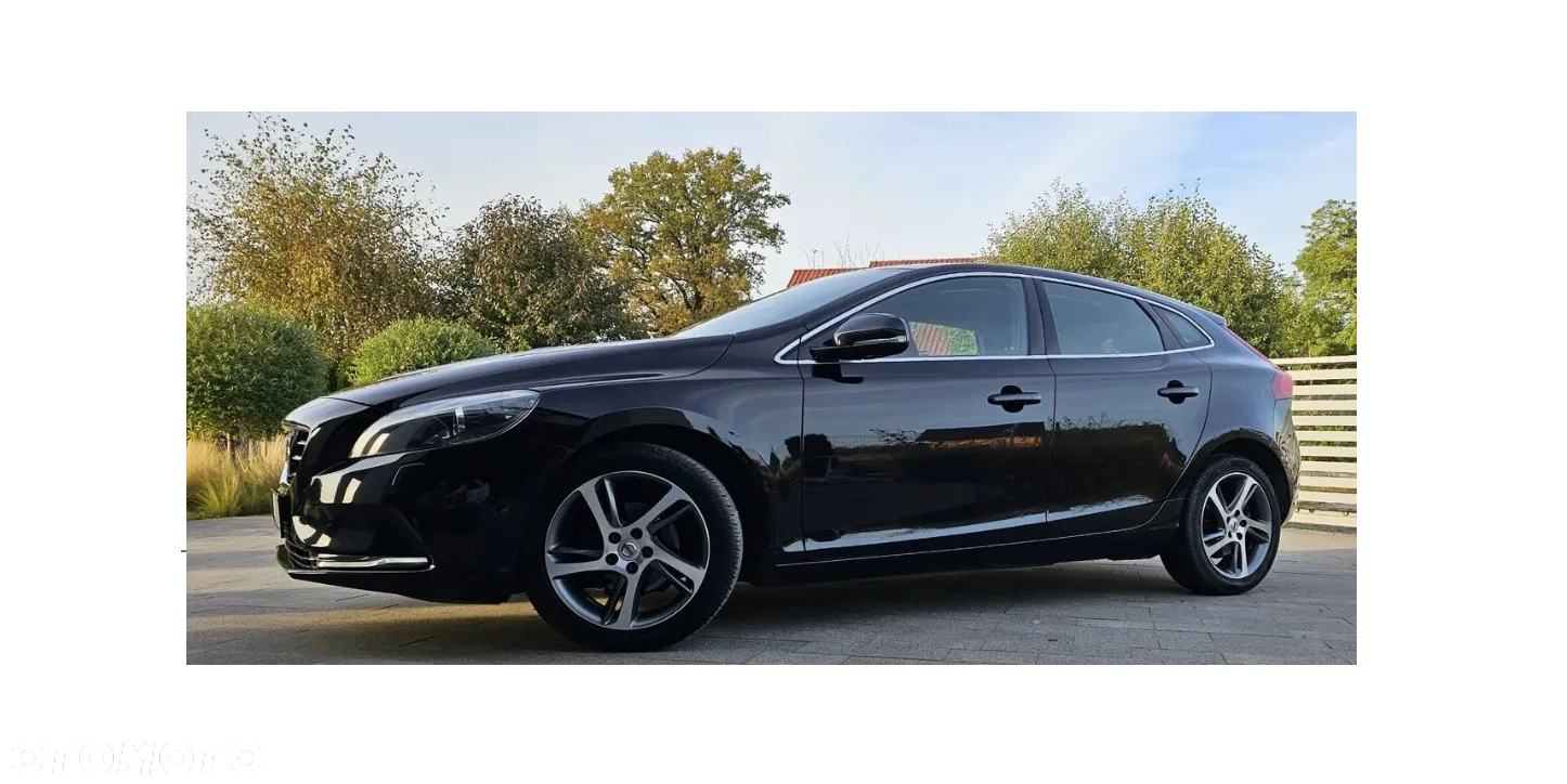 Volvo V40 D2 Momentum - 3