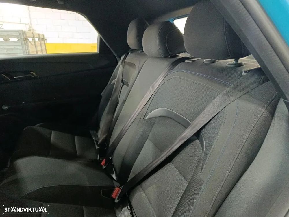 MG MG4 51 kWh Standard - 10