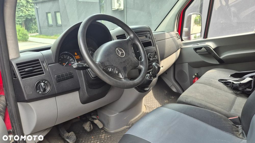 Mercedes-Benz SPRINTER - 6