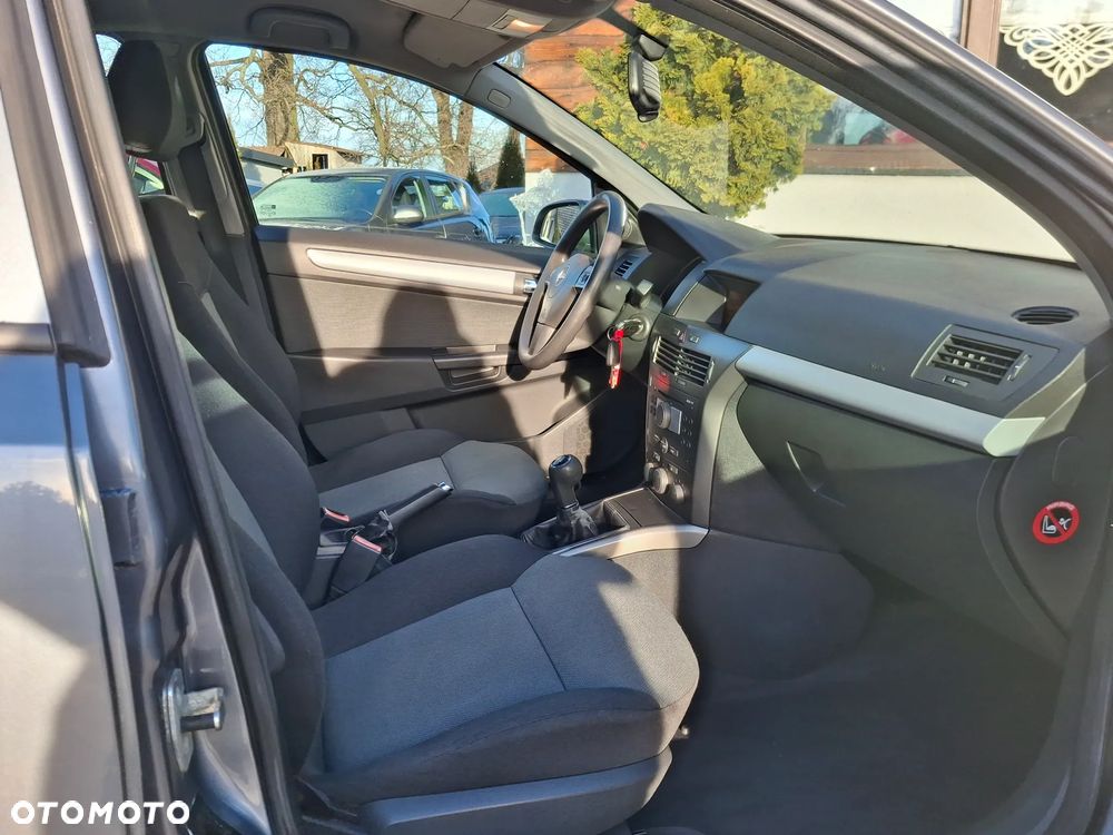 Opel Astra - 22