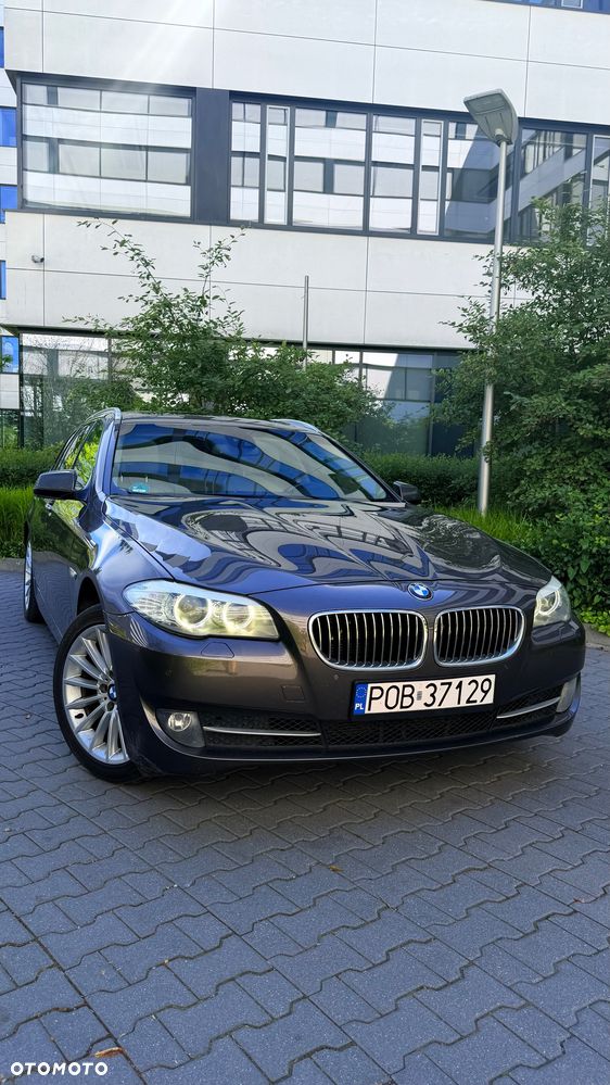 BMW Seria 5 520d - 7
