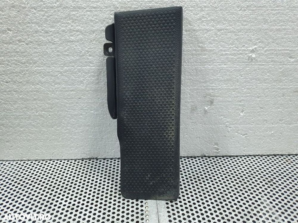 Ornament sprijin picior SKODA OCTAVIA 1Z3 2004 - 2013 1.9 TDI BJB, BKC, BLS, BXE 1K1864777B - 2